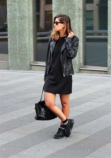 Inspiration All Black Sneakers Outfit Style Outfits Fashion Sporty