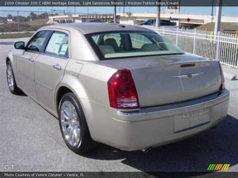 2009 Chrysler 300 C Hemi Heritage Edition In Light Sandstone Metallic