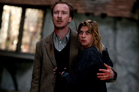 Remus Lupin And Nymphadora Tonks Hands