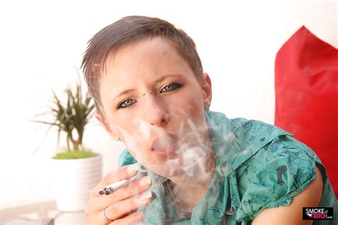 Smoking Fetish Porn Pictures Xxx Photos Sex Images Pictoa