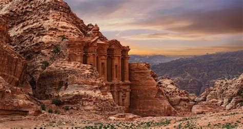 Lugares Imprescindibles Que Visitar En Jordania Cenews