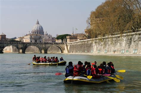 TIBER FUN BOAT EXPERIENCE Rome Rafting Urban Adventure FOR ALL Tripoto