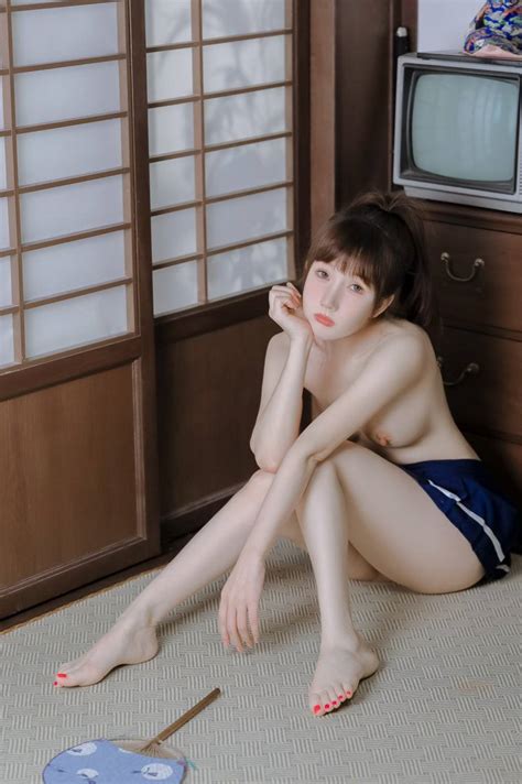Ảnh sex nữ sinh show ngực