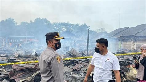 Usut Penyebab Kebakaran Pasar Sentral Sinjai Kapolres Minta Bantuan