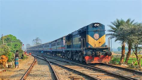 সগরদড একসপরস Sagordari Express Train in Poradah Jn Rajshahi