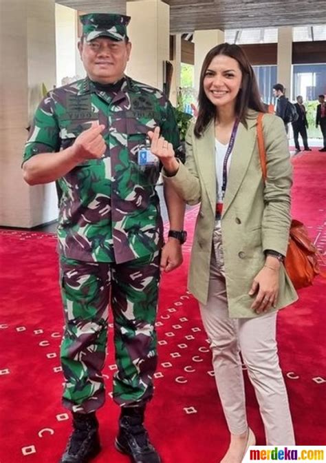 Foto Serba Serbi Najwa Shihab Di G Bareng Kasal Dan Luhut Foto