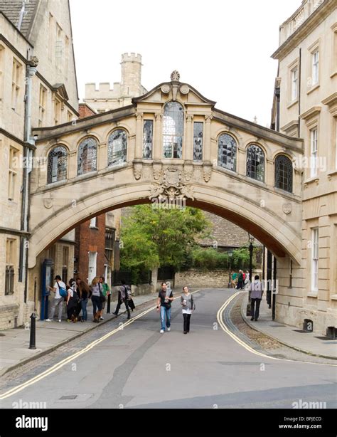 The Bridge Of Sighs Hertford College Oxford England Stock Photo Alamy