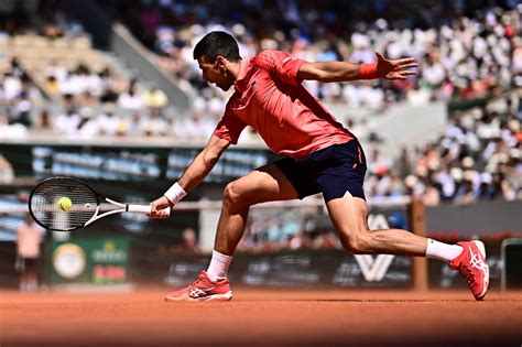 Djokovic Vai às Quartas Em Roland Garros Pela 17ª Vez E Alcaraz Avança Matos E Melo Caem