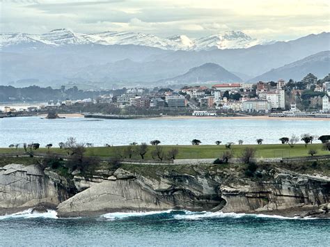 Cabo Menor Y El Sardinero Santander Dan Flickr