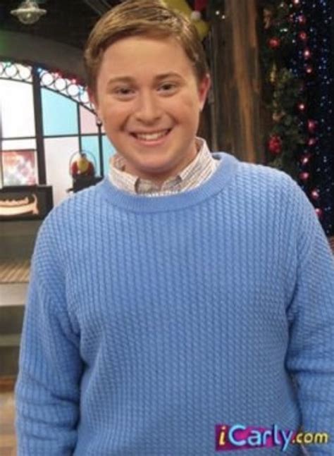 Sam On Twitter Currently Thinking About Nevel Papperman