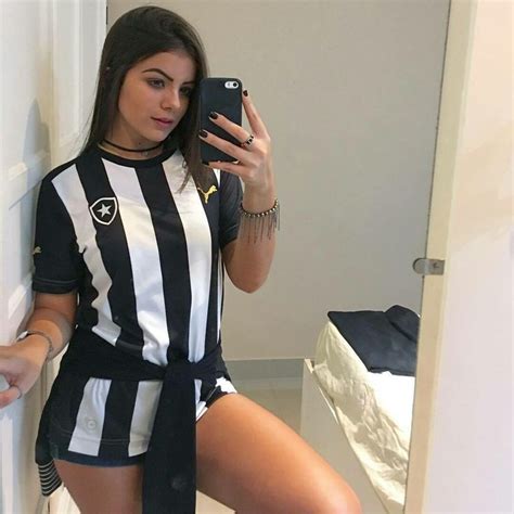 Pin De Mario Pereira Em Botafogo F R Roupas Looks Botafogo