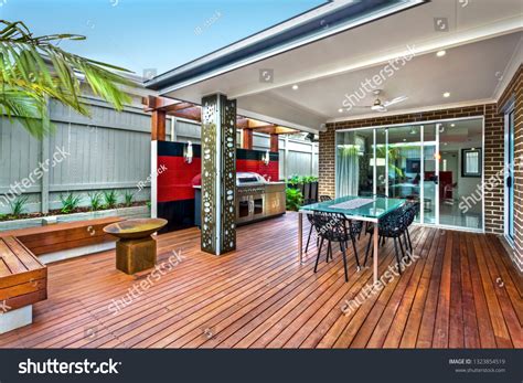 Outdoor Seating Design Compact Space