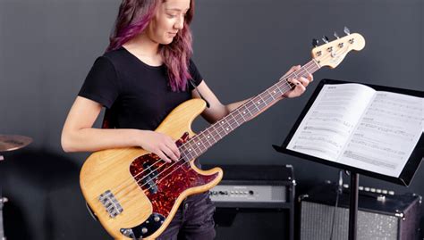 School of Rock | Bass Guitar Resources for Musicians