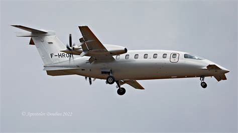 F Hroi Oyonnair Piaggio P Avanti Ii Athens Internat Flickr