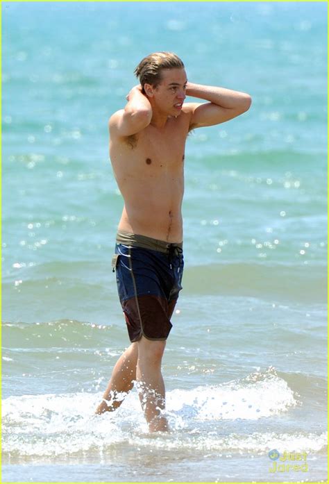 Cole & Dylan Sprouse Hit The Beach During Italian Vacation | Photo 686291 - Photo Gallery | Just ...