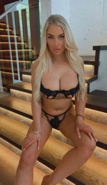 Ninaraee Nude OnlyFans The Fappening Plus