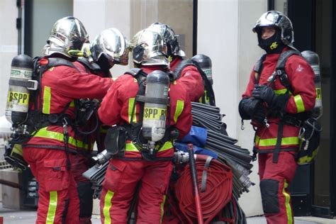 Qui Est Le Nouveau Commandant La T Te De La Brigade Des Sapeurs