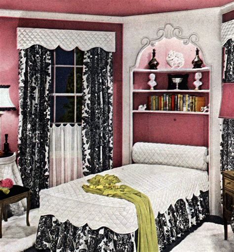 See 40 Stylish Vintage Window Coverings From The 50s Click Americana