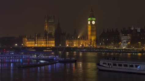 London Night Time Open Bus Tour - A Class Coach Hire