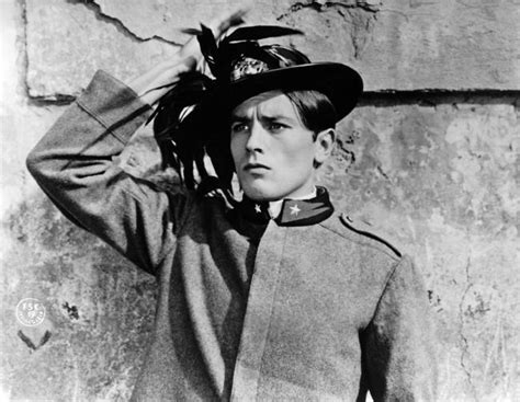 10 Famous Actors From France