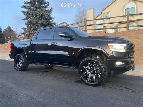 2020 Ram 1500 With 22x10 25 Hostile Alpha And 33 12 5R22 Nitto Ridge