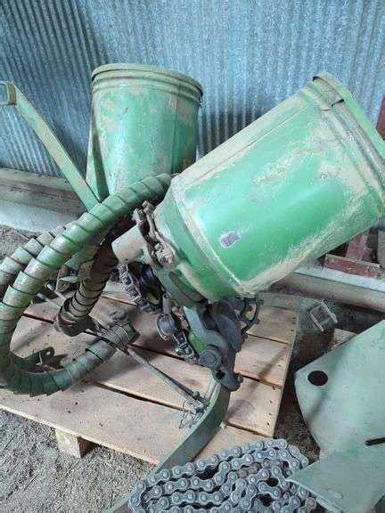 John Deere Side Dresser Fertilizer Attachment For Row Cultivator