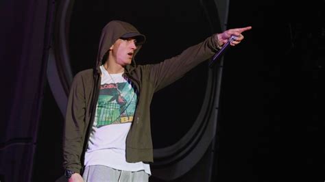 Eminem Breaks Guinness World Record With ‘rap God’