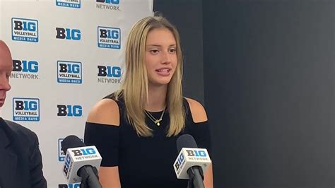 Watch Now Wisconsin Volleyball Star Anna Smrek On How Her Breakout