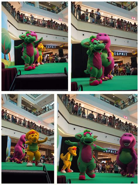 Meeting Barney & Friends - Motherkao