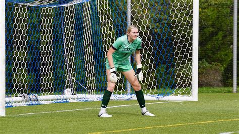 Queens Erica Turner Earns Asun Goalkeeper Of The Week The Charlotte Post