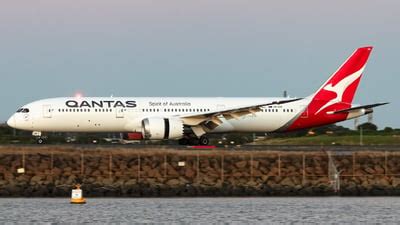 VH ZNK Boeing 787 9 Dreamliner Qantas ArisTransportVideos JetPhotos