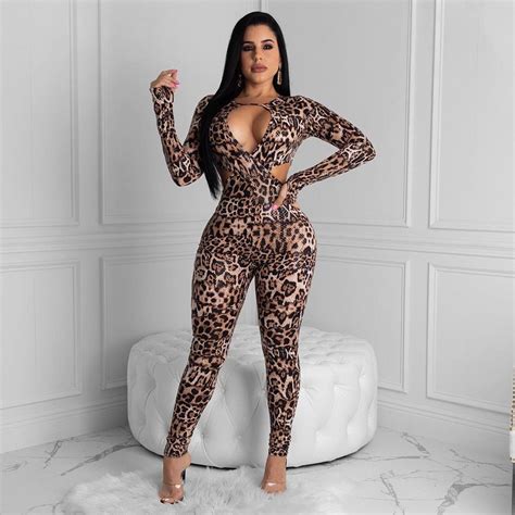 I Love These Clothes She Models They Always Show Off Her Tits So Well Scrolller