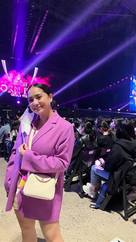 Potret Nagita Slavina Nonton Konser Blackpink Bikin Iri