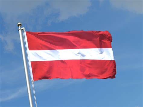 Lettland Flagge kaufen - 90 x 150 cm - FlaggenPlatz Online Shop