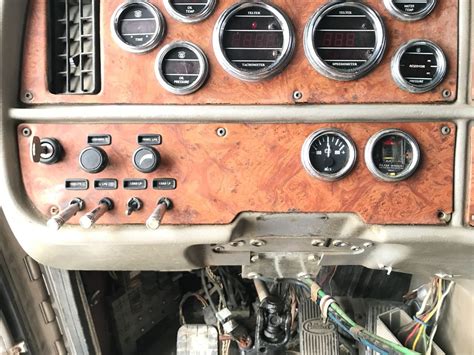 Peterbilt 379 Dash Panel For Sale