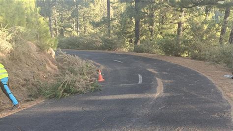 El Cabildo De La Palma Prioriza La Seguridad Vial Con La Limpieza De