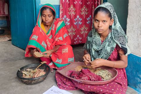 Women beedi workers’ health: up in smoke