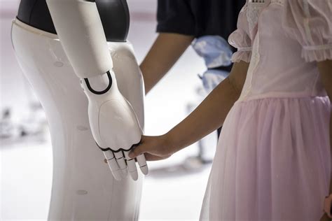 China Wants To Build Advanced Humanoid Robots By Bloomberg