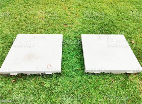 Pemasangan Tempat Penampungan Air Bersih Bawah Tanah Foto Stok Unduh