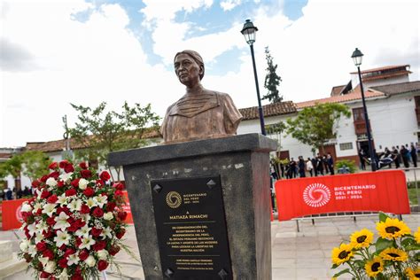 Develaci N Del Busto En Homenaje A Matiaza Rimachi En El Flickr