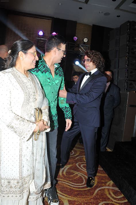 Bhushan Kumar Shobha Nigam Sonu Nigam At Sonu Nigam 50th Birthday