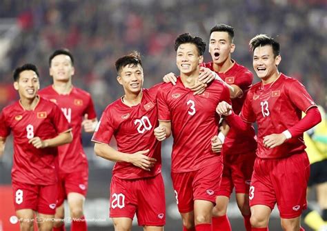 AFF Cup 2022 Nhận định cặp bán kết Việt Nam Indonesia Báo Dân tộc