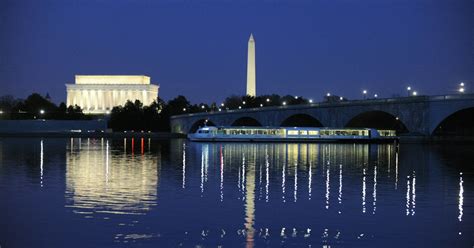 Odyssey dinner cruise in Washington DC | musement