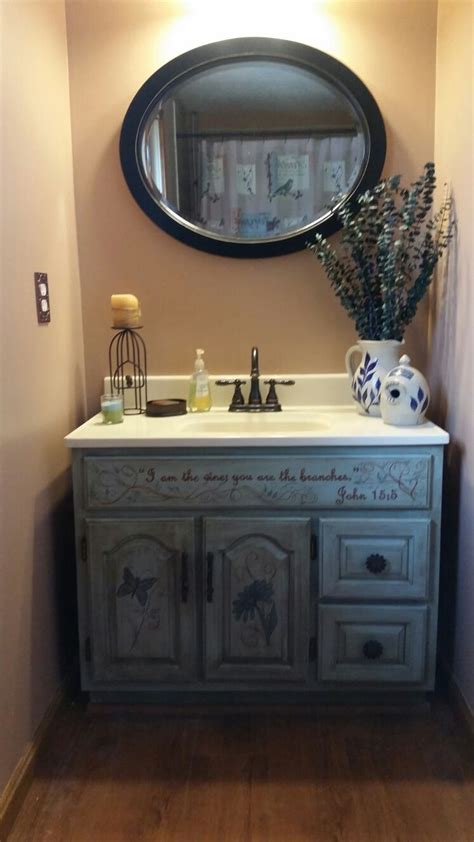 Repurposed Vanity Using Rustoleum Chalk Paint And Antiquing Gel