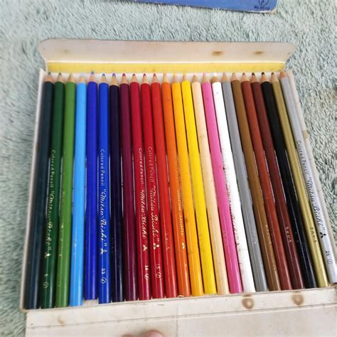 24 Mitsubishi Colored Pencils Hobbies And Toys Stationary And Craft Art