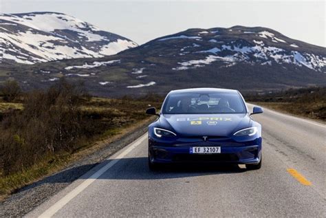 Tesla Model S Sets New Range Record In Norwegian Ev Test R