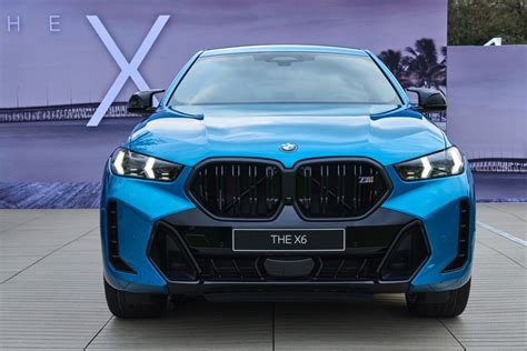 Bmw X6 Facelift Live Fotos G06 Lci Als M60i In Atlantis Blue