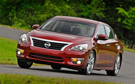 Altimate Photo Gallery More 2013 Nissan Altima Images Released