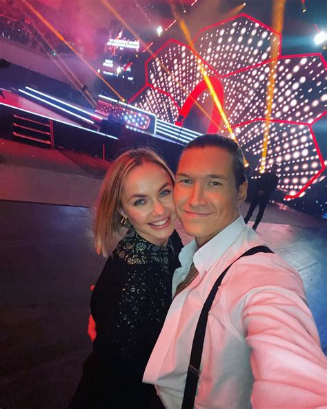 Let s Dance 12 Jahre Liebe Christina Hänni verlobte sich mit Evgeny