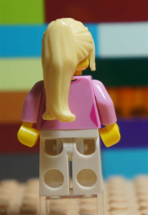 Lego Yellow Blonde Girl Lady Minifigure W Pony Tail Wig Hair Piece